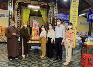 TX.Cai Lậy: Các ban ngành tỉnh Tiền Giang chúc tết Ban Trị sự Phật giáo thị xã 