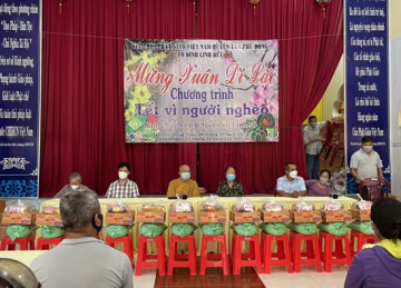 H.Tân Phú Đông: Tổ đình Linh Bửu tổ chức chương trình “Tết vì người nghèo năm 2022”