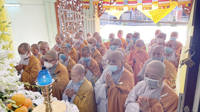 Tiền Giang: Phân ban Ni giới Phật giáo tỉnh viếng Tang lễ Ni trưởng Thích Nữ Như Bình