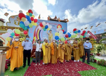 H.Gò Công Đông: Ban Trị sự Phật giáo huyện tổ chức Đại lễ Phật đản PL.2566