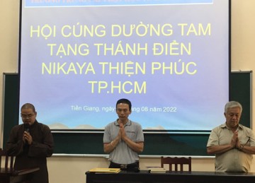 Tiền Giang: Hội Cúng dường Tam tạng Thánh điển Thiện Phúc cúng Đại tạng kinh đến Trường Trung cấp Phật học