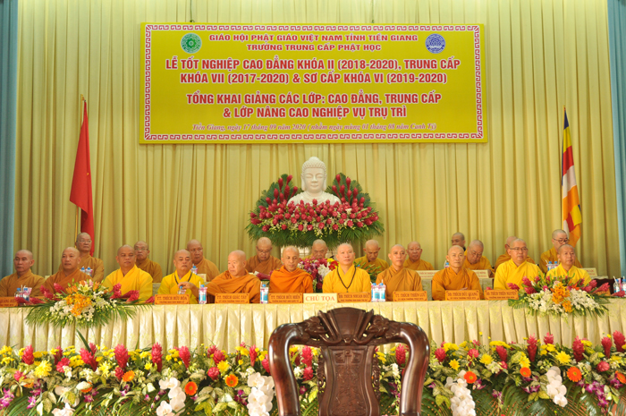 Tiền Giang: Trường TCPH tổ chức Lễ Tốt nghiệp Cao đẳng Phật học K.II, Trung cấp K.VII, tổng Khai giảng các khóa đào tạo năm học 2020 – 2021