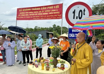 H.Gò Công Đông: Chùa Thiên Am khánh thành cầu giao thông nông thôn Phú Lợi