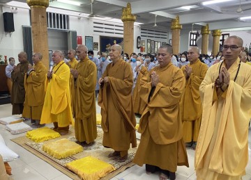 H.Gò Công Tây: Chuyến cúng dường hộ hạ của Ban Trị sự Phật giáo huyện năm 2022 thành công tốt đẹp