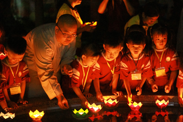 Tiền Giang: “Ngọn lửa Yêu thương” tại Trại hè Trí Đức của Trường Mầm non Tịnh Nghiêm năm 2023