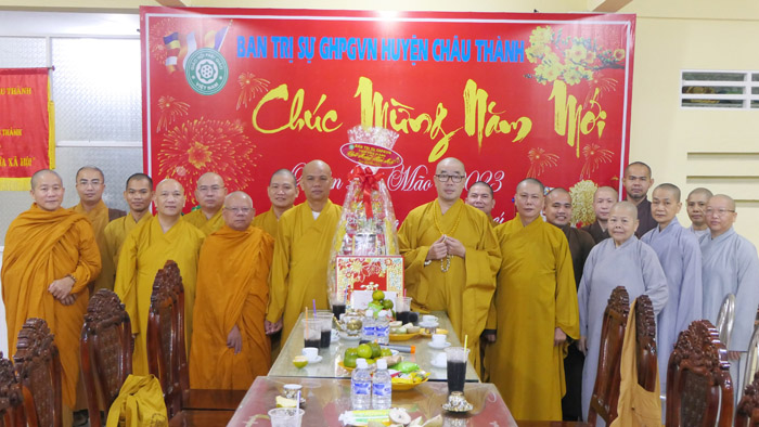 Tiền Giang: Thường trực Ban Trị sự Phật giáo tỉnh thăm và khích lệ đến Phật giáo các huyện, thị, thành nhân dịp Xuân mới