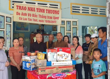 H.Tân Phú Đông: Ban Trị sự bàn giao 2 căn nhà tình thương hướng đến chào mừng Đại hội Đại biểu Phật giáo tỉnh lần thứ X