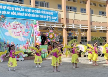 H.Châu Thành: Chùa Trường Phước tổ chức trao quà Trung thu cho các em Thiếu nhi 