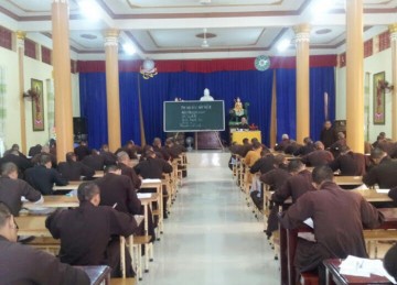 Tiền Giang: Trường Trung Cấp Phật Học Tổ Chức Thi Học Kỳ I Năm III Khóa VI