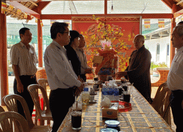 H.Tân Phú Đông: Huyện ủy, HĐND, UBND, UB MTTQVN huyện thăm và chúc tết Ban Trị sự Phật giáo huyện