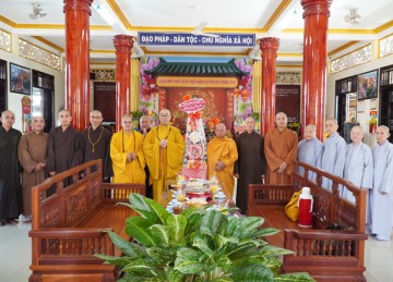 Tiền Giang: Thường trực Ban Trị sự Phật giáo tỉnh thăm Phật giáo các huyện phía Đông nhân dịp xuân Giáp Thìn