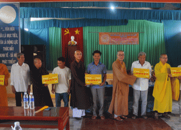 Tiền Giang: Ban Từ thiện xã hội Phật giáo tỉnh vừa bàn giao 20 căn nhà tình thương chào mừng Đại lễ Phật Đản LHQ Vesak 2019