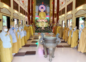 H.Cái Bè: Phật giáo huyện trang nghiêm lễ Tắm Phật nhân mùa Phật Đản PL.2565