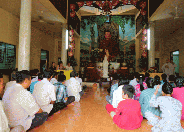 Thị xã Cai Lậy: Khóa Tu Niệm Phật Dành Cho Người Khiếm Thị Tại Chùa Phật Bửu