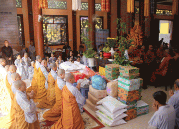 H.Cái Bè: Các đoàn viếng thăm và cúng dường trường hạ chùa Phước Thới ngày 27/6