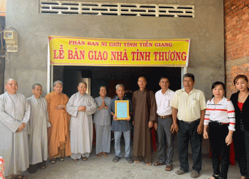 Tiền Giang: Phật giáo vừa bàn giao hai căn nhà tình thương tại huyện Tân Phước