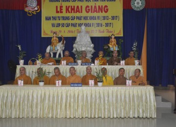 Tiền Giang: Trường Trung Cấp Phật Học Khai Năm Học Thứ 4 Khóa VI Và Sơ Cấp Phật Học Khóa V
