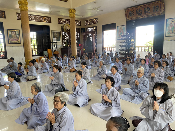 Tiền Giang: Khóa tu Bát Quan Trai định kỳ tháng 7 âm lịch tại chùa Linh Phong