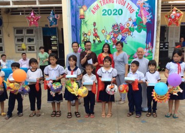H.Châu Thành: Chùa Trường Phước tổ chức chương trình “Ánh Trăng Tuổi Thơ” cho các em thiếu nhi 