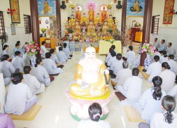 TX.Gò Công: Chùa Phật Huệ tổ chức khóa tu “Niệm Phật một ngày”