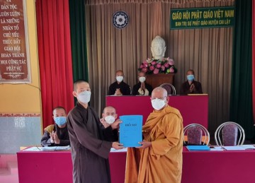 H.Cai Lậy: Ban Trị sự họp tổng kết Phật sự năm 2021 và triển khai Quyết định chuẩn y nhân sự NK 2021 - 2026