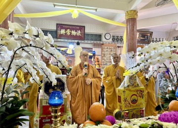 TP.Mỹ Tho: Ban Trị sự Phật giáo thành phố và Phân ban Ni giới tỉnh viếng Tang lễ Ni sư Thích Nữ Tiến Liên