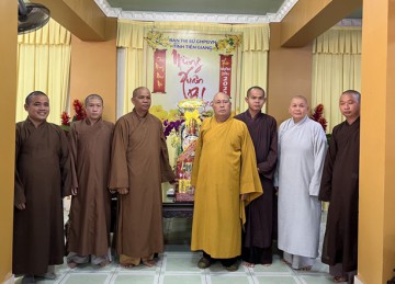 H.Châu Thành: Thường trực BTS Phật giáo huyện khánh tuế HT.Thích Huệ Minh và chúc tết lãnh đạo các ban ngành