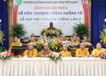 Tiền Giang: Hội Cựu Tăng Ni sinh Trường Trung cấp Phật học Tiền Giang Họp mặt truyền thống lần thứ II