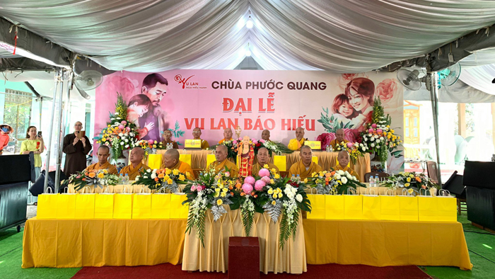 H.Gò Công Đông: Đại lễ Vu lan Báo hiếu tại chùa Phước Quang